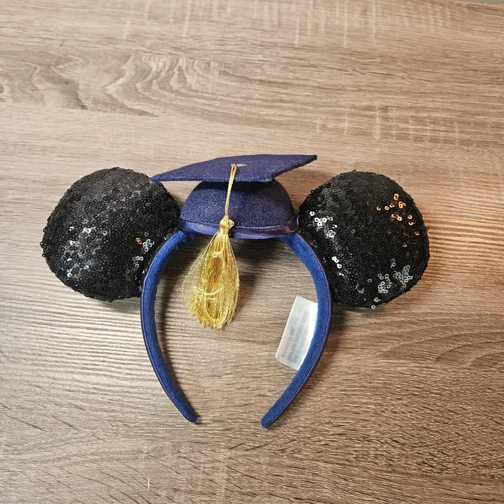 Disney Parks Mickey Mouse Graduation Ears Headband Class of 2018 Navy Blue Gold